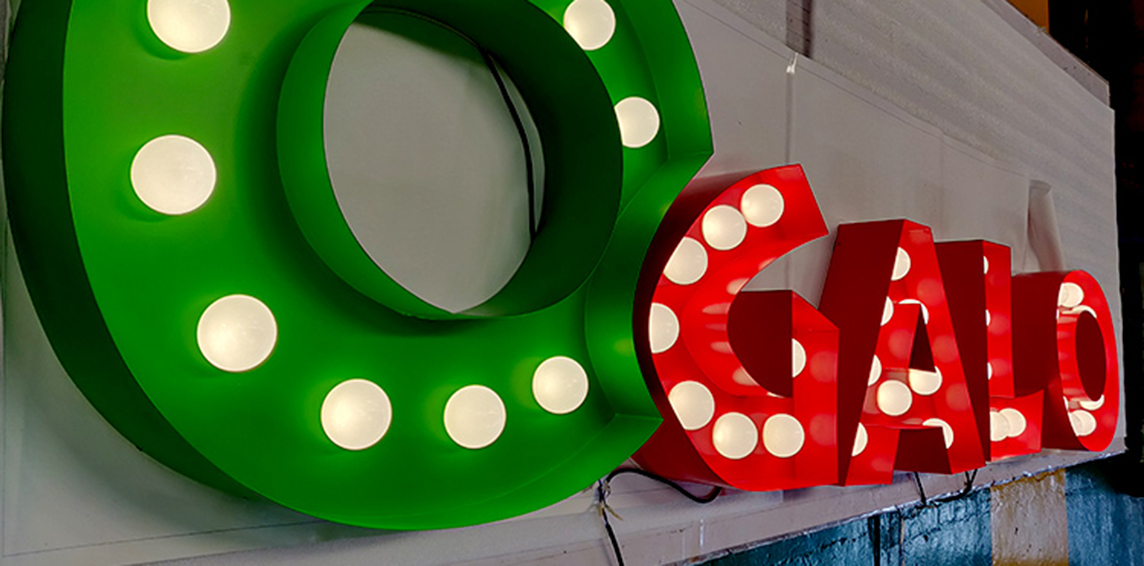 灯泡LED麻豆TV在线观看