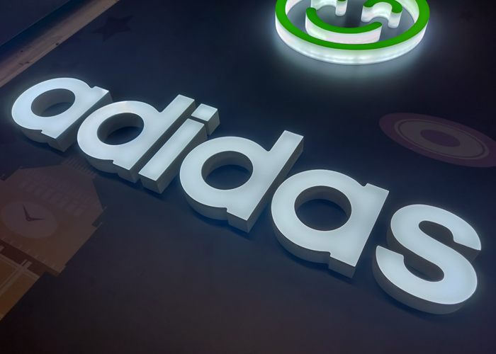 阿迪达斯树脂麻豆TV在线观看