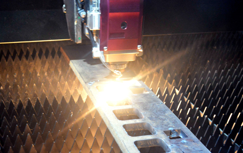 麻豆久久成人大片标识LED麻豆TV在线观看公司分享：使用雕刻机雕刻迷你麻豆TV在线观看的技巧