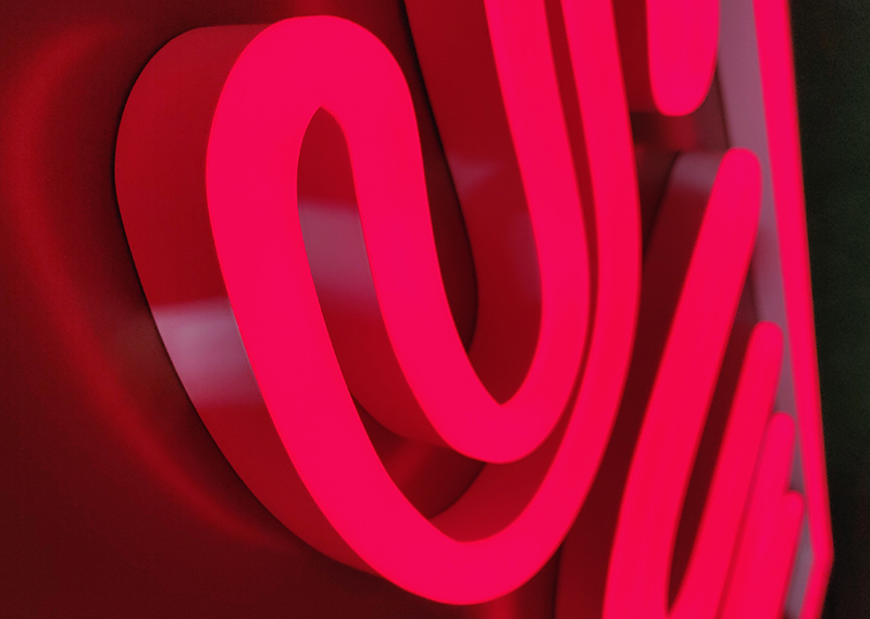 决定LED霓虹麻豆TV在线观看制作质量好坏的因素有哪些? 决定LED霓虹麻豆TV在线观看制作质量好坏的因素有哪些?