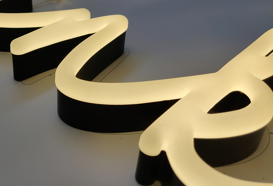 仿霓虹麻豆TV在线观看的LED软灯条灯带安装的十个问题