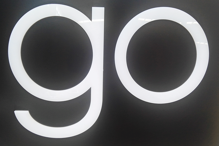 亚克力字在设计与使用方面有什么优势？