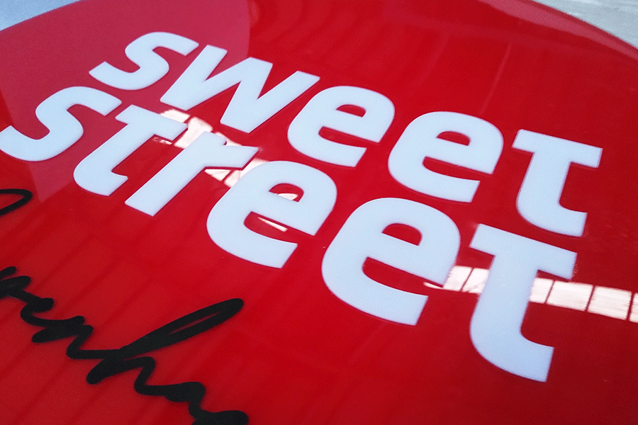 吸塑字与外露字哪种性价比更高？