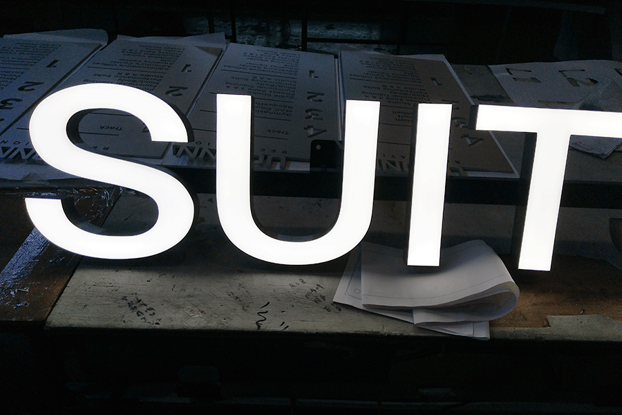 LED无边字有什么优势特征？