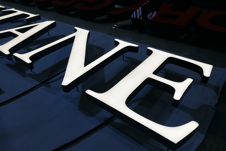 LED树脂字设计制作有哪些特性？